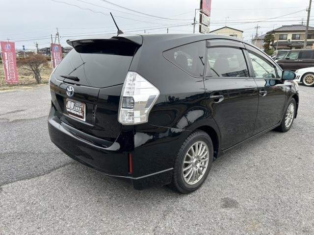 Ref:AUX-16914863 TOYOTA PRIUS ALPHA 2012 - Image 14