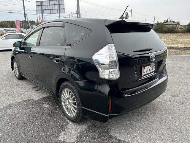 Ref:AUX-16914863 TOYOTA PRIUS ALPHA 2012 - Image 15