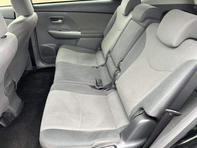 Ref:AUX-16914863 TOYOTA PRIUS ALPHA 2012 - Image 19