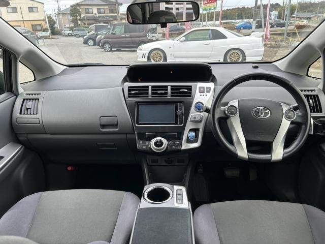 Ref:AUX-16914863 TOYOTA PRIUS ALPHA 2012 - Image 3