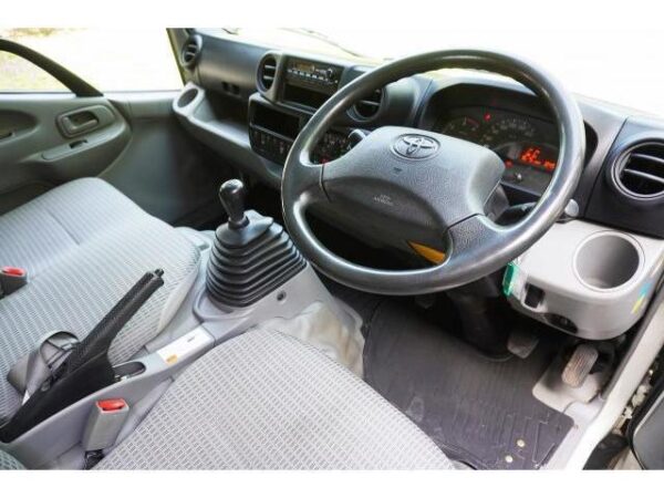 Ref:AUX-16925351 TOYOTA TOYOACE 2016 - Image 3
