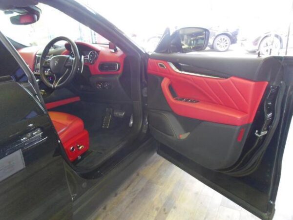 Ref:AUX-16998797 MASERATI LEVANTE 2022 - Image 16