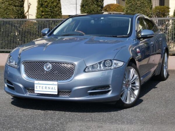 Ref:AUX-17099888 JAGUAR XJ 2014