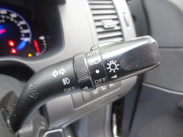 Ref:AUX-17100599 MAZDA MPV 2010 - Image 12