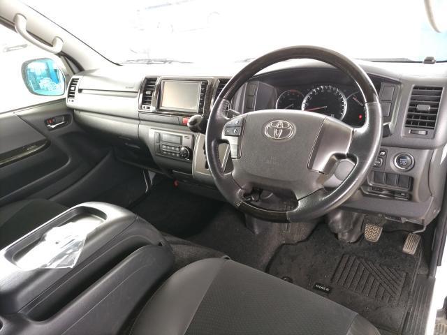 Ref:AUX-17136459 TOYOTA HIACE VAN 2015 5 Ref:AUX-17136459 TOYOTA HIACE VAN 2015 - Image 5