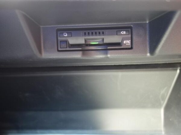 Ref:AUX-17198462 TOYOTA HARRIER 2019 - Image 18