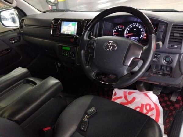Ref:AUX-17316353 TOYOTA REGIUS ACE VAN 2017 - Image 4