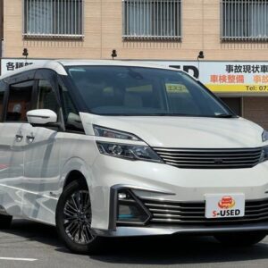 2017 Nissan Serena pearl hybrid used car Japan export