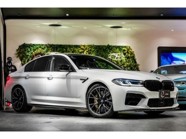 Ref:AUX-17397386 BMW M5 2023