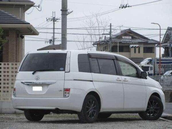 Ref:AUX-17481686 TOYOTA ISIS 2013 - Image 5