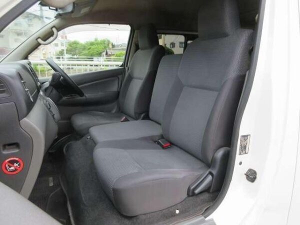 Ref:AUX-17488632 NISSAN NV350CARAVAN VAN 2014 - Image 8