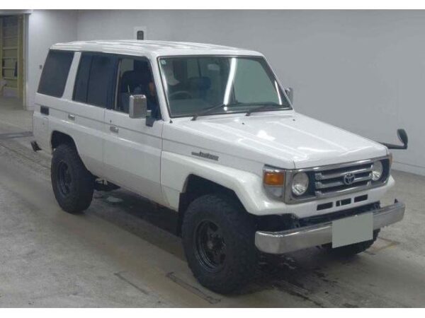Ref:AUX-17517688 TOYOTA LAND CRUISER 70 2003