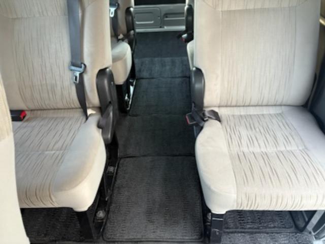 Ref:AUX-17568206 NISSAN NV350CARAVAN MICROBUS 2019 17 Ref:AUX-17568206 NISSAN NV350CARAVAN MICROBUS 2019 - Image 17