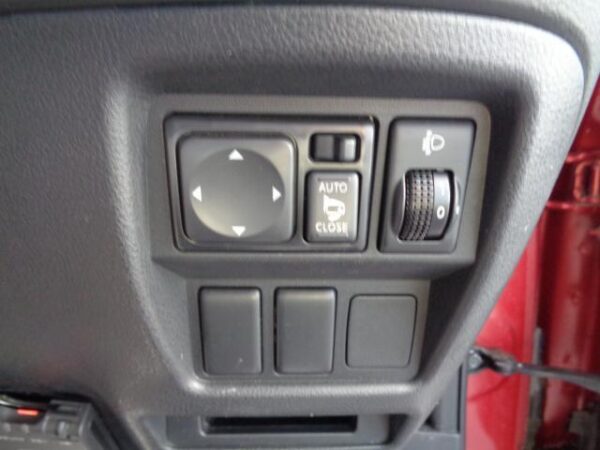 Ref:AUX-17590427 NISSAN JUKE 2011 - Image 8