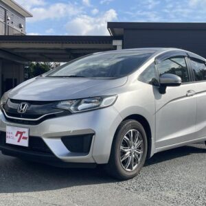 2013 Honda Fit silver gasoline used car Japan export