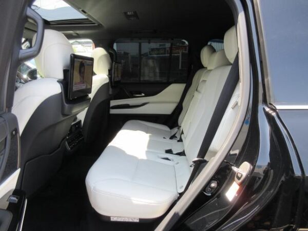 Ref:AUX-17750062 LEXUS LX 2023 - Image 12