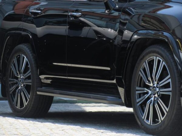 Ref:AUX-17750062 LEXUS LX 2023 - Image 4