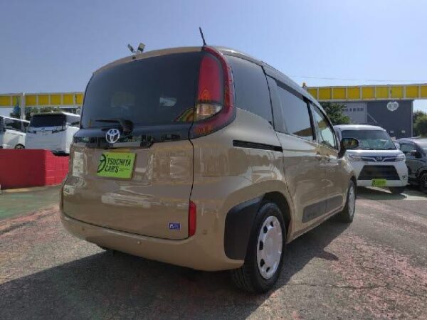 Ref:AUX-17793081 TOYOTA SIENTA 2023 - Image 2