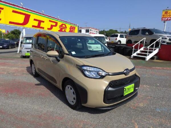 Ref:AUX-17793081 TOYOTA SIENTA 2023 - Image 9