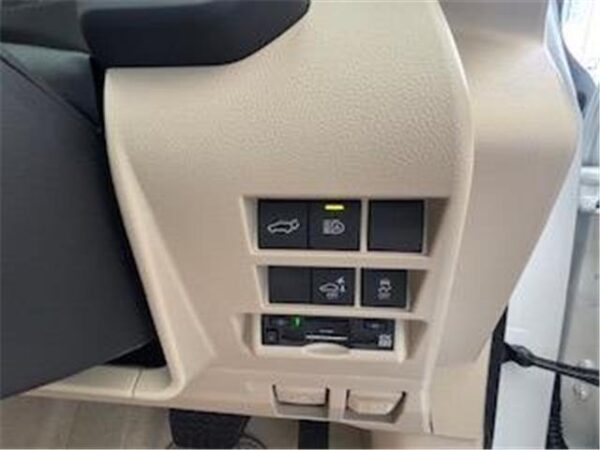 Ref:AUX-17836750 TOYOTA LAND CRUISER 2025 - Image 12