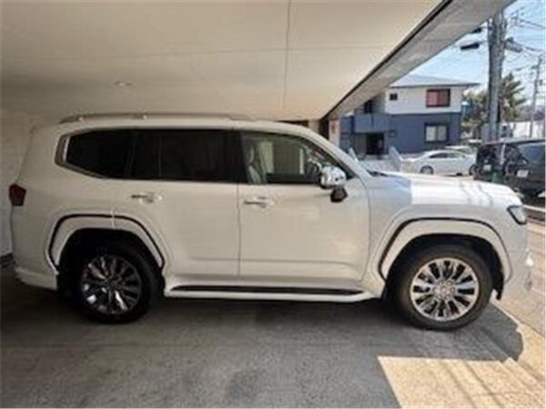 Ref:AUX-17836750 TOYOTA LAND CRUISER 2025 - Image 3