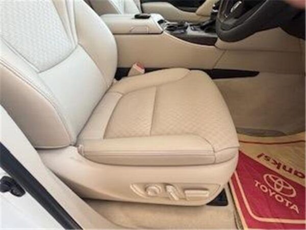 Ref:AUX-17836750 TOYOTA LAND CRUISER 2025 - Image 8