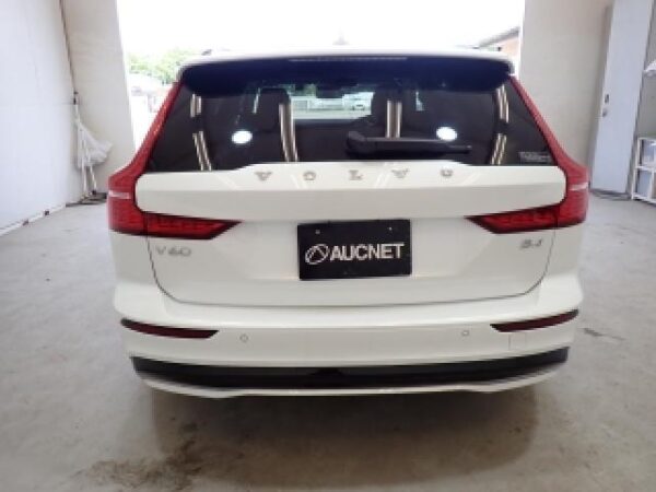Ref:AUX-17848430 VOLVO V60 2022 - Image 6