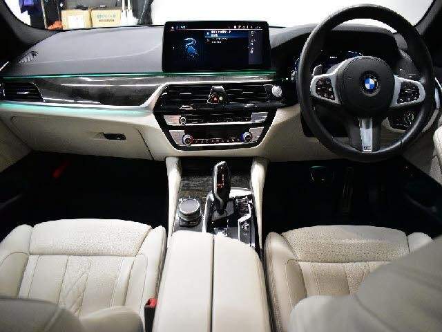 Ref:AUX-17862508 BMW 5 SERIES 2020 - Image 2