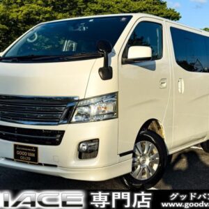 2013 Nissan Nv350Caravan Van pearl diesel used car Japan export