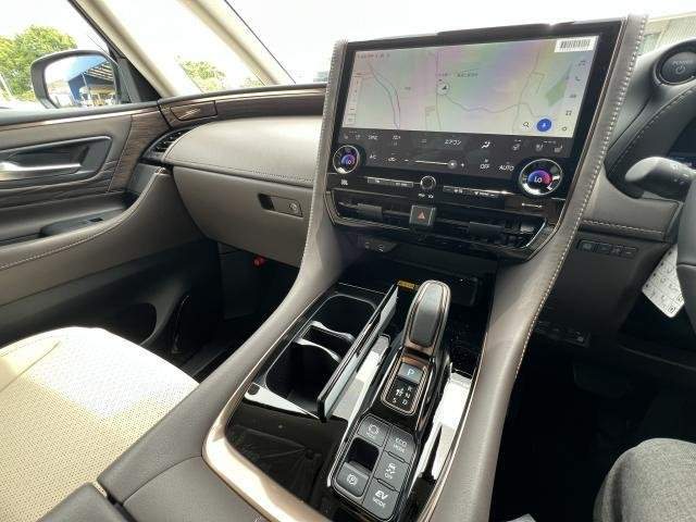 Ref:AUX-17895303 TOYOTA ALPHARD HYBRID 2025 - Image 5