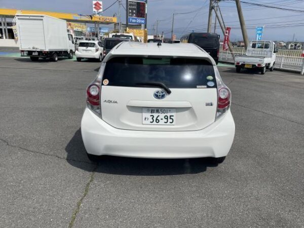 Ref:AUX-17906933 TOYOTA AQUA 2014 - Image 2