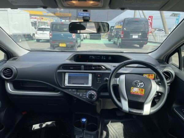Ref:AUX-17906933 TOYOTA AQUA 2014 - Image 3