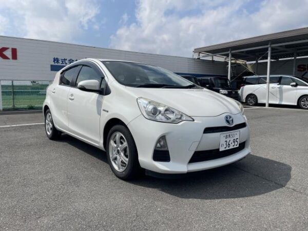 Ref:AUX-17906933 TOYOTA AQUA 2014 - Image 8