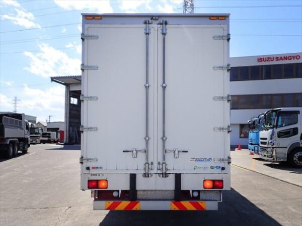 Ref:AUX-17910306 ISUZU FORWARD 2018 - Image 2
