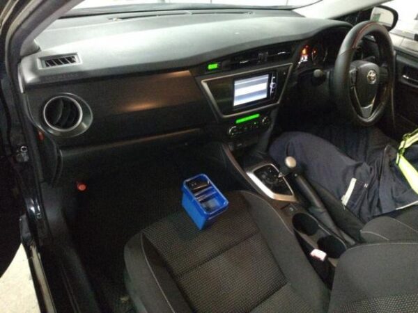 Ref:AUX-17940038 TOYOTA AURIS 2012 - Image 3