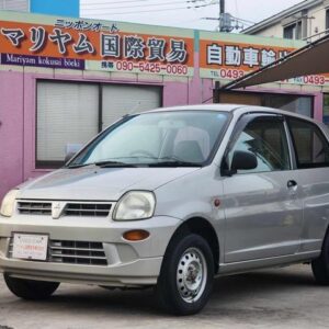 2000 Mitsubishi Minica silver gasoline used car Japan export