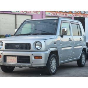 2002 Daihatsu Naked silver gasoline used car Japan export