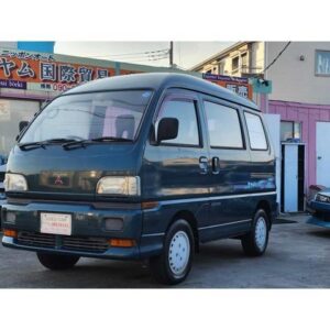 1994 Mitsubishi Bravo green gasoline used car Japan export