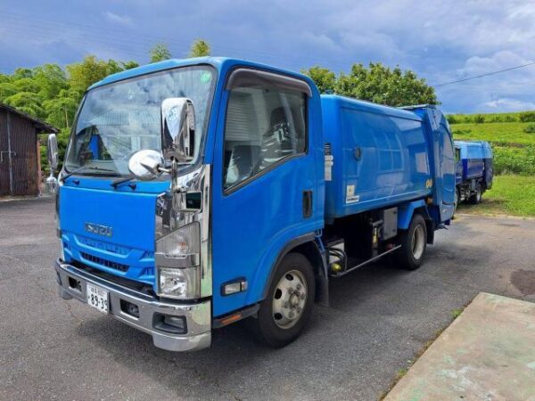 Ref:AUX-17999740 ISUZU ELF TRUCK 2016