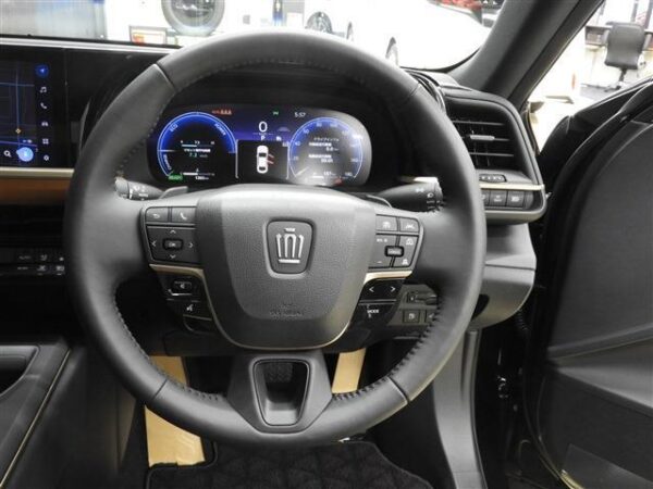 Ref:AUX-18000237 TOYOTA CROWN CROSSOVER 2023 - Image 14