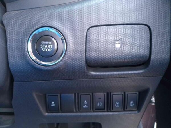 Ref:AUX-18074525 MITSUBISHI DELICA D:2 2014 - Image 13
