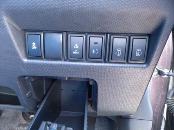 Ref:AUX-18074525 MITSUBISHI DELICA D:2 2014 - Image 14
