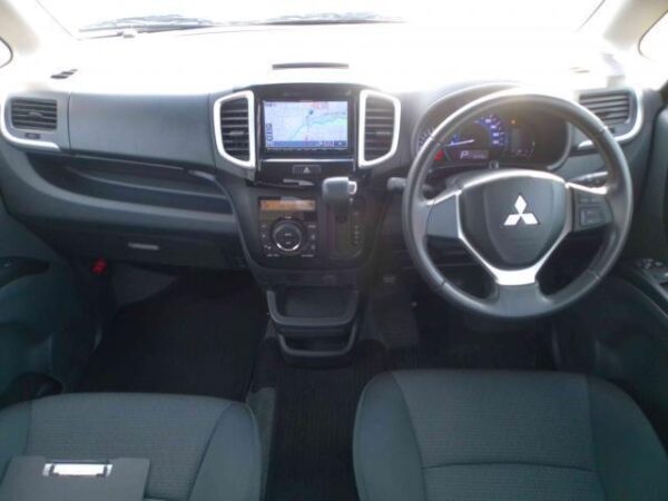 Ref:AUX-18074525 MITSUBISHI DELICA D:2 2014 - Image 3