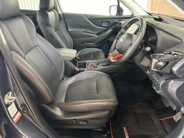 Ref:AUX-18089319 SUBARU FORESTER 2022 - Image 12