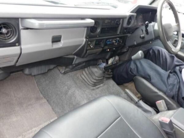 Ref:AUX-18089336 TOYOTA LAND CRUISER 70 1996 - Image 3