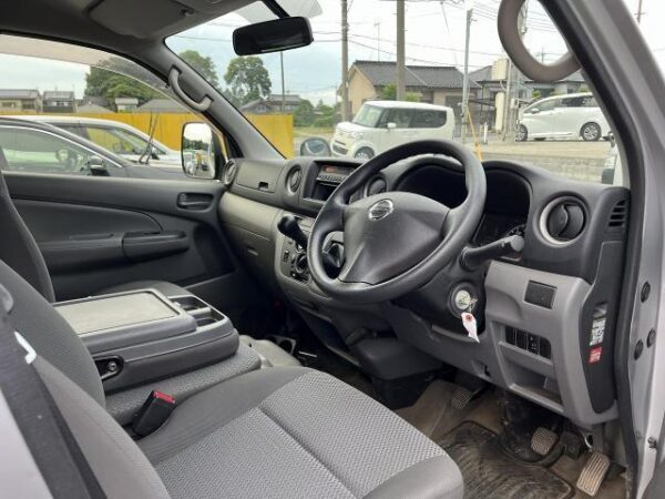Ref:AUX-18100863 NISSAN NV350CARAVAN VAN 2014 - Image 5