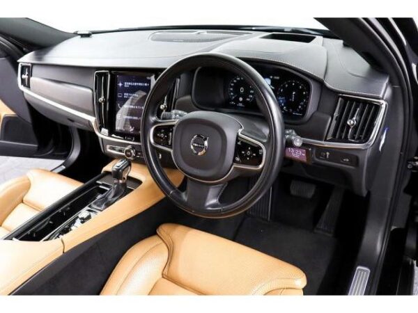 Ref:AUX-18129604 VOLVO V90 2019 - Image 11