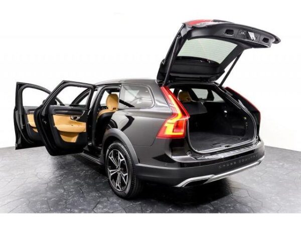 Ref:AUX-18129604 VOLVO V90 2019 - Image 16