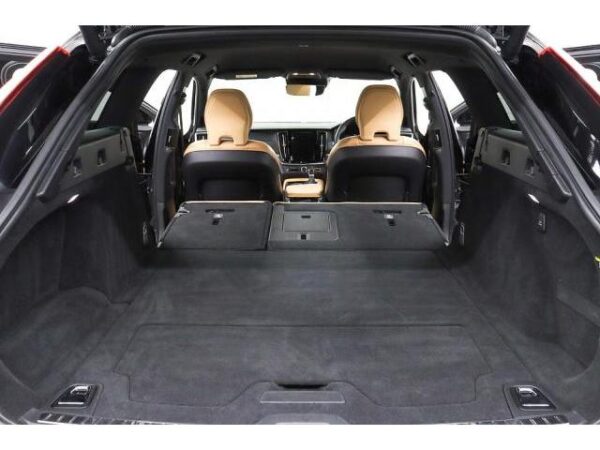 Ref:AUX-18129604 VOLVO V90 2019 - Image 17