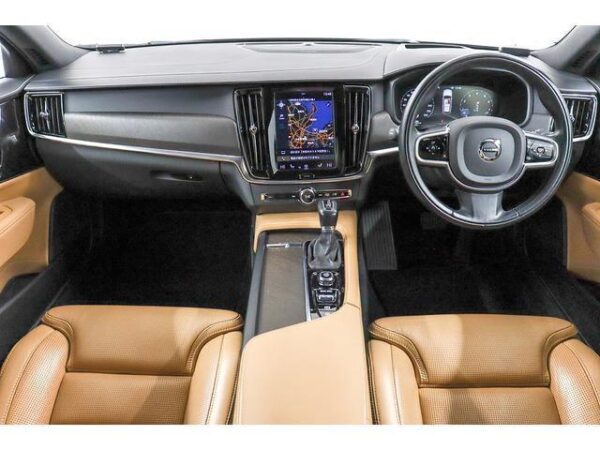 Ref:AUX-18129604 VOLVO V90 2019 - Image 3